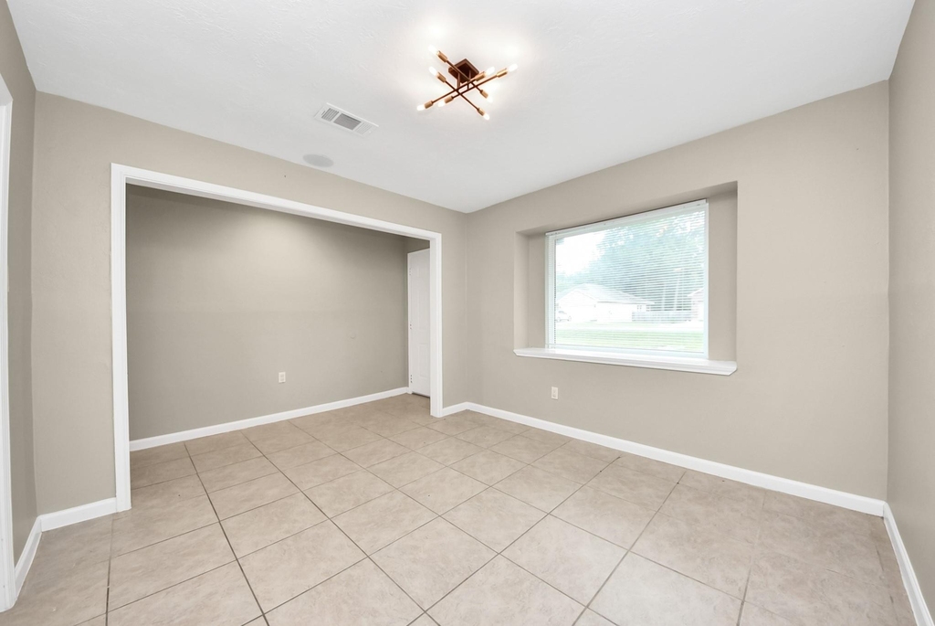 18703 Shay Lane - Photo 16