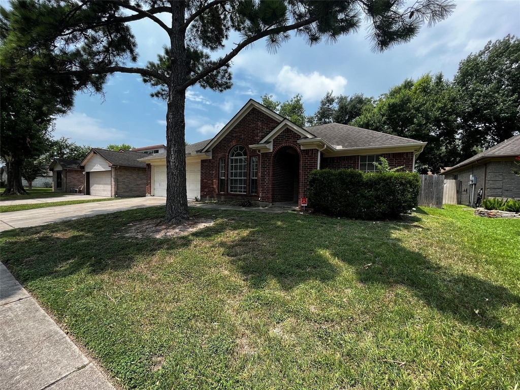 11607 Lennington Lane - Photo 1