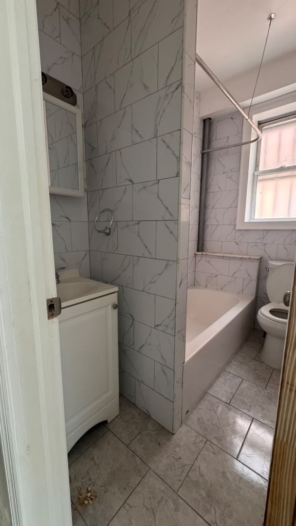 1660 Sterling Place - Photo 5