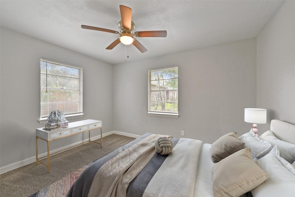 2803 22nd Street - Photo 25
