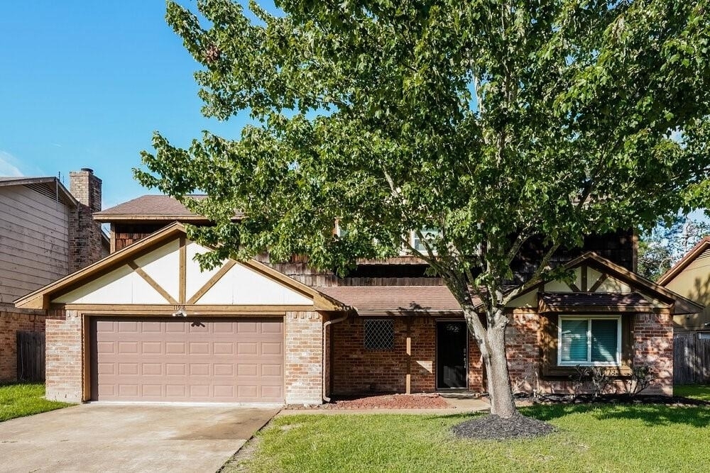 11918 Cottonwood Lane - Photo 0
