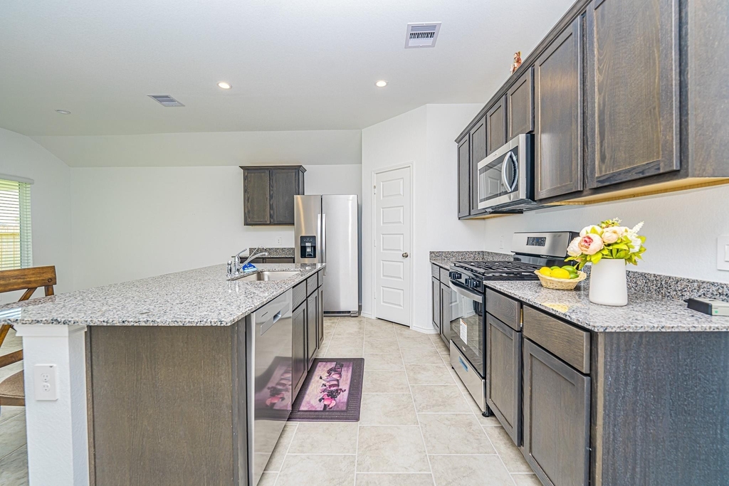 1118 Appaloosa Lane - Photo 13