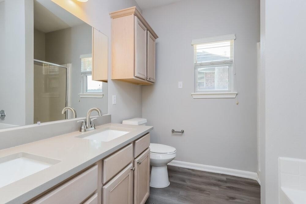 985 Oak Falls Drive - Photo 8