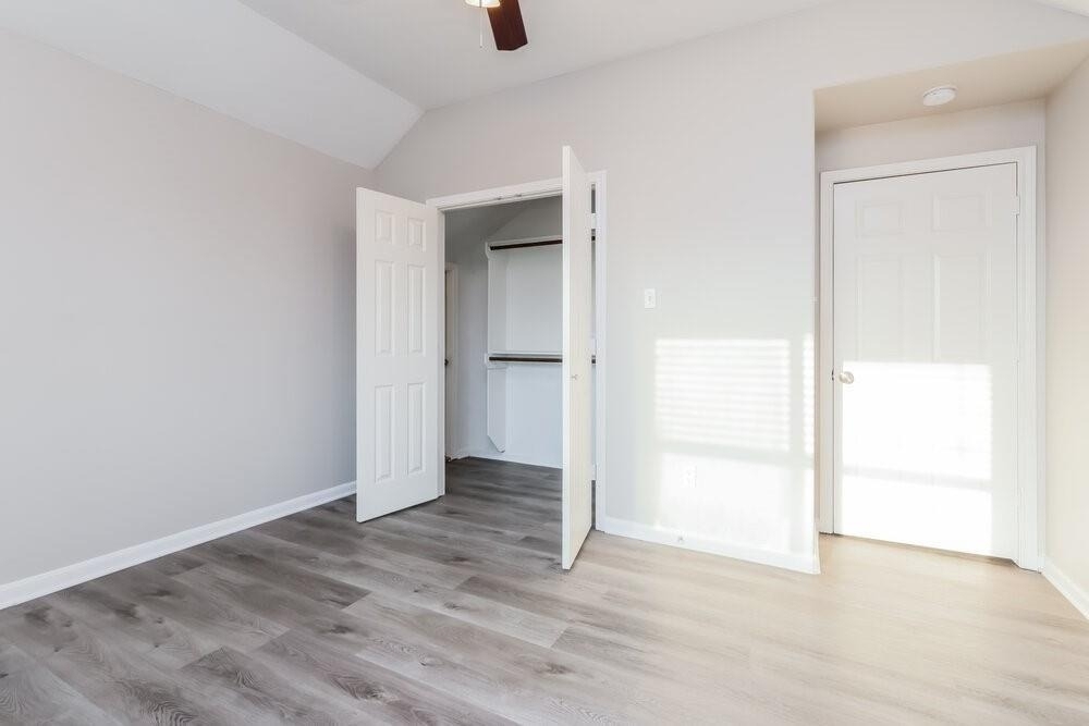 985 Oak Falls Drive - Photo 11