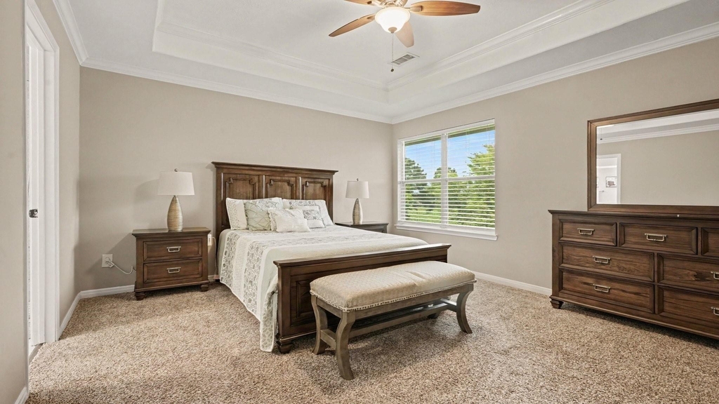 1927 Pinewood Court - Photo 18