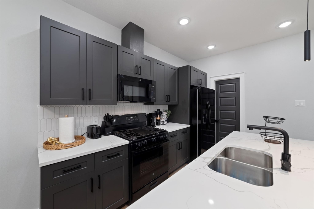 1615 Dolly Wright Street - Photo 12