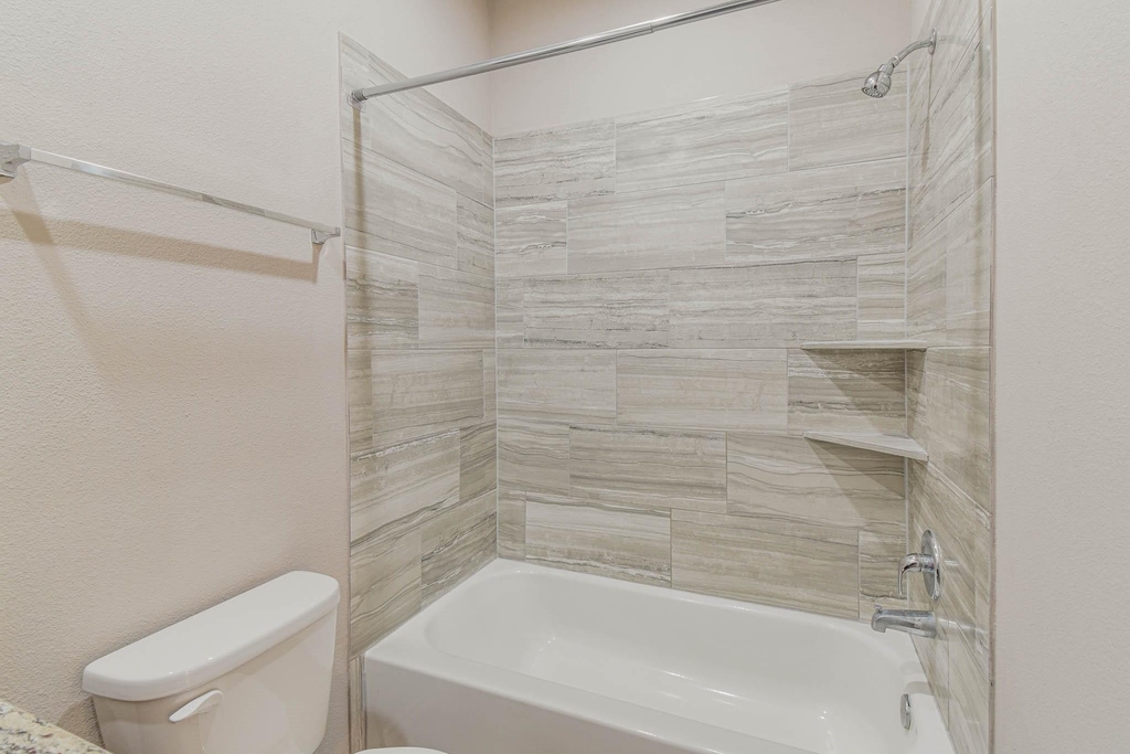 15633 Sycamore Dr - Photo 13