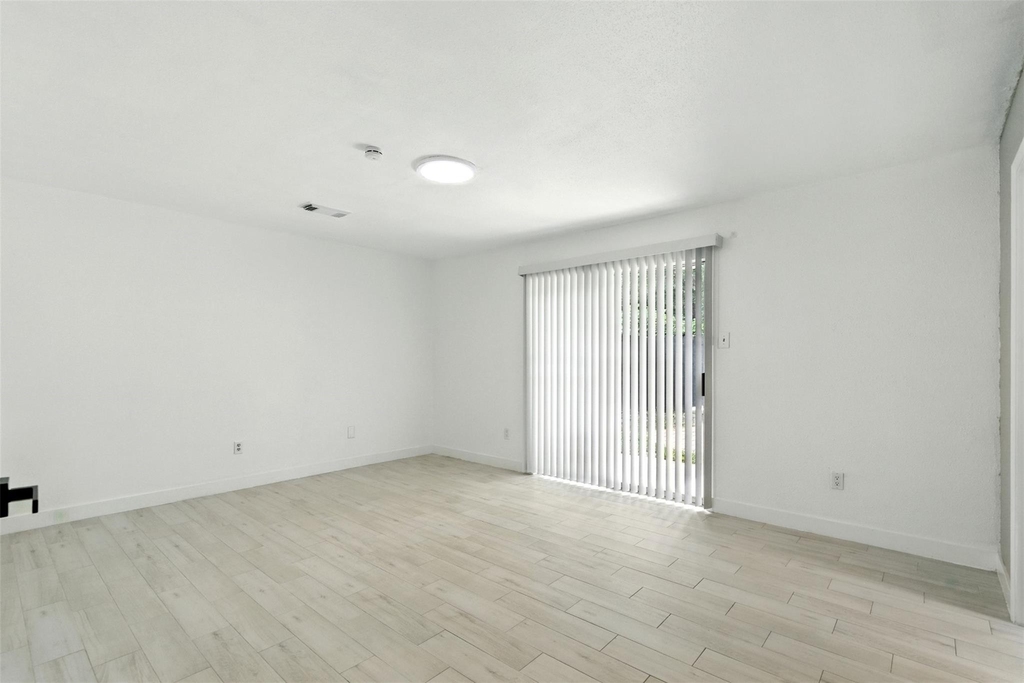 13215 Ravensway Drive - Photo 14