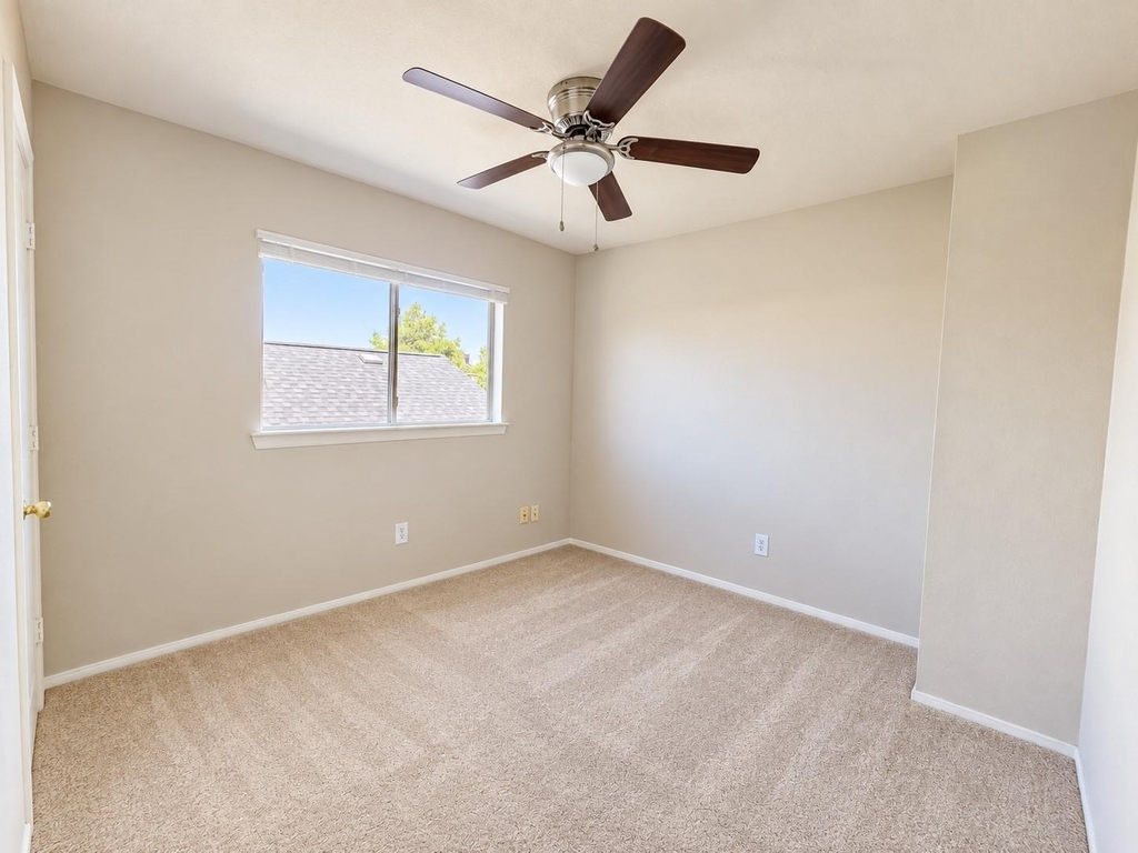 19513 Richland Springs Drive - Photo 10