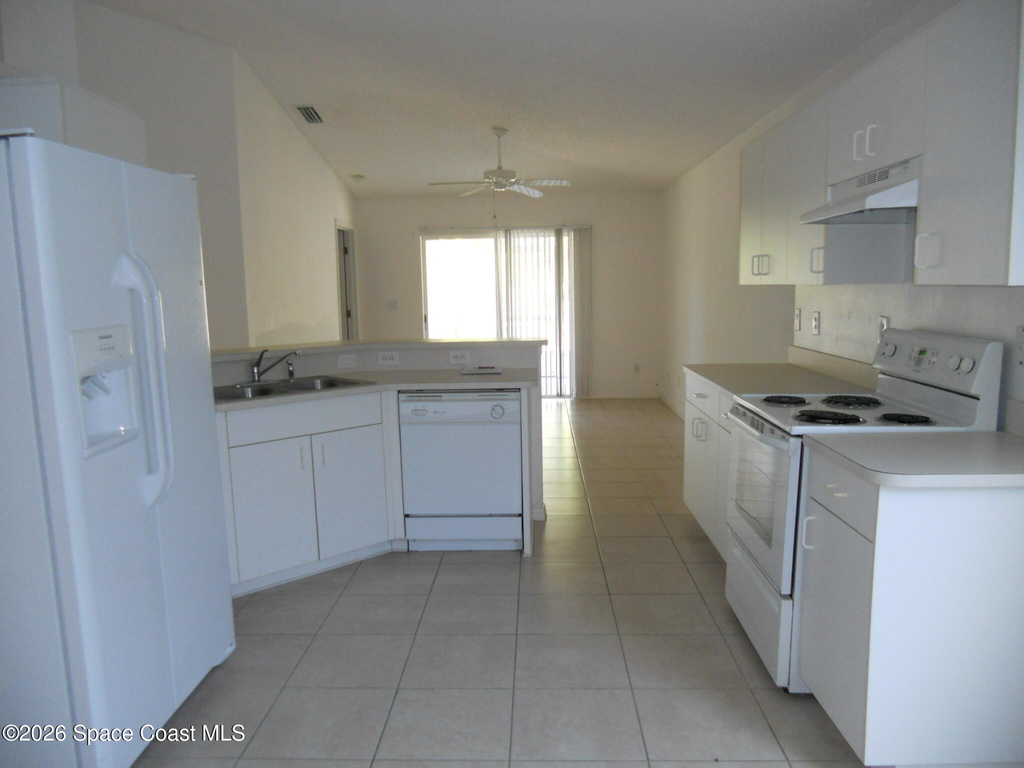540 Benton Drive - Photo 5
