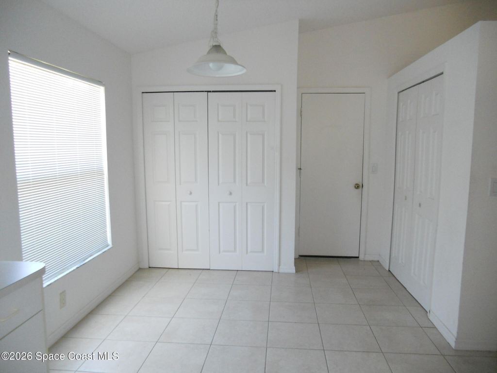 540 Benton Drive - Photo 2
