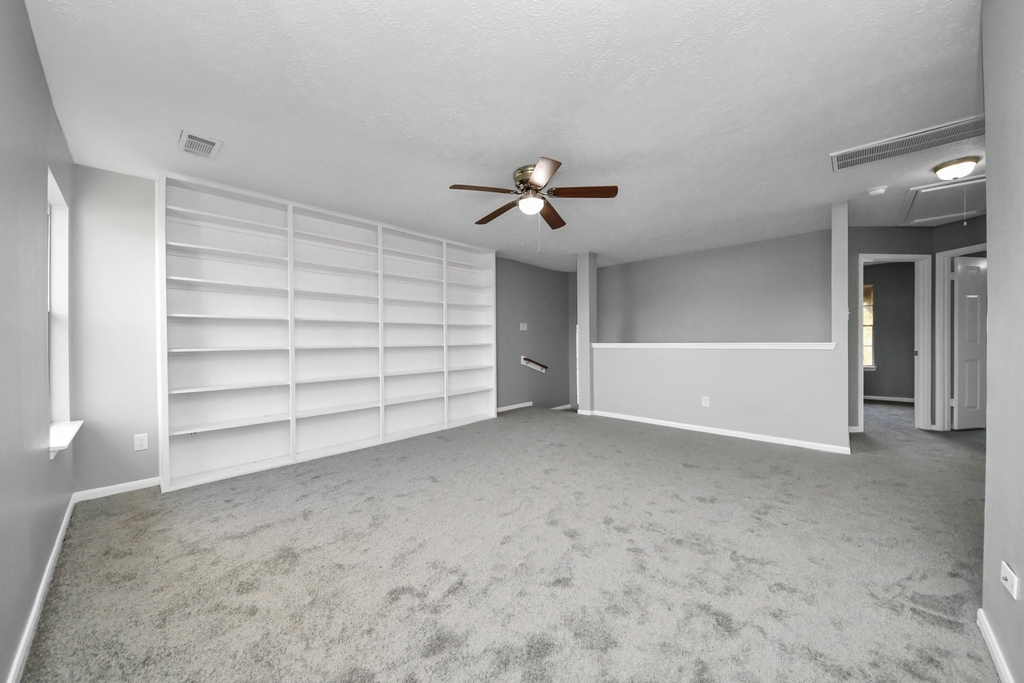 4805 E Columbary Drive - Photo 21