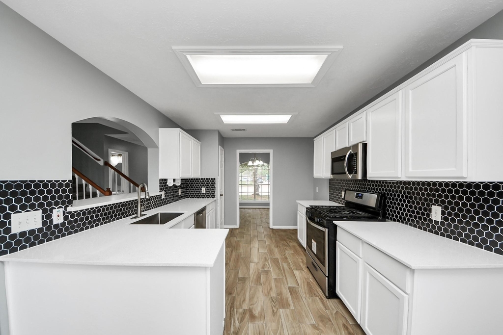 4805 E Columbary Drive - Photo 14