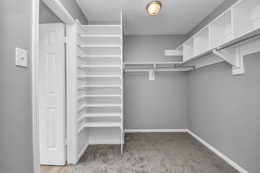4805 E Columbary Drive - Photo 19