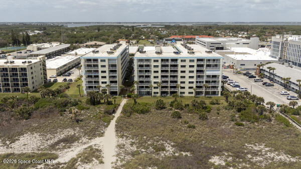 1050 N Atlantic Avenue - Photo 2