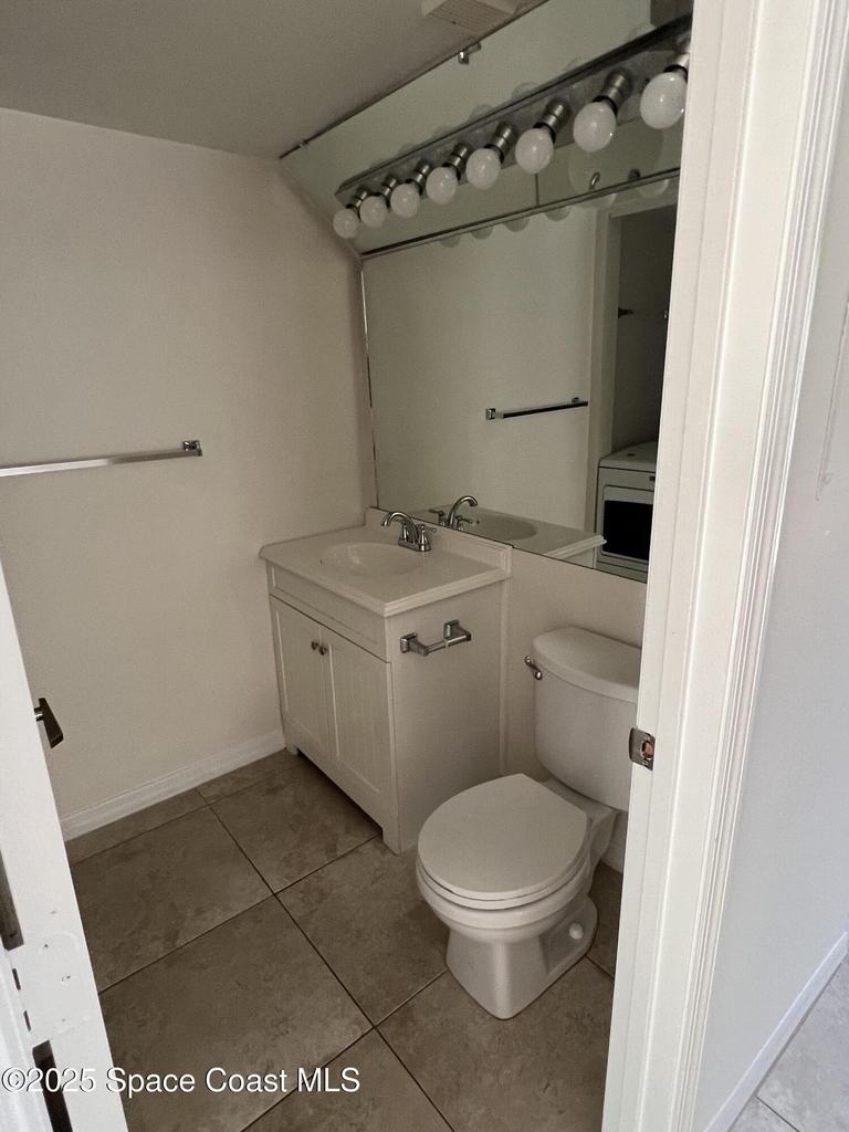 243 Seaport Boulevard - Photo 7