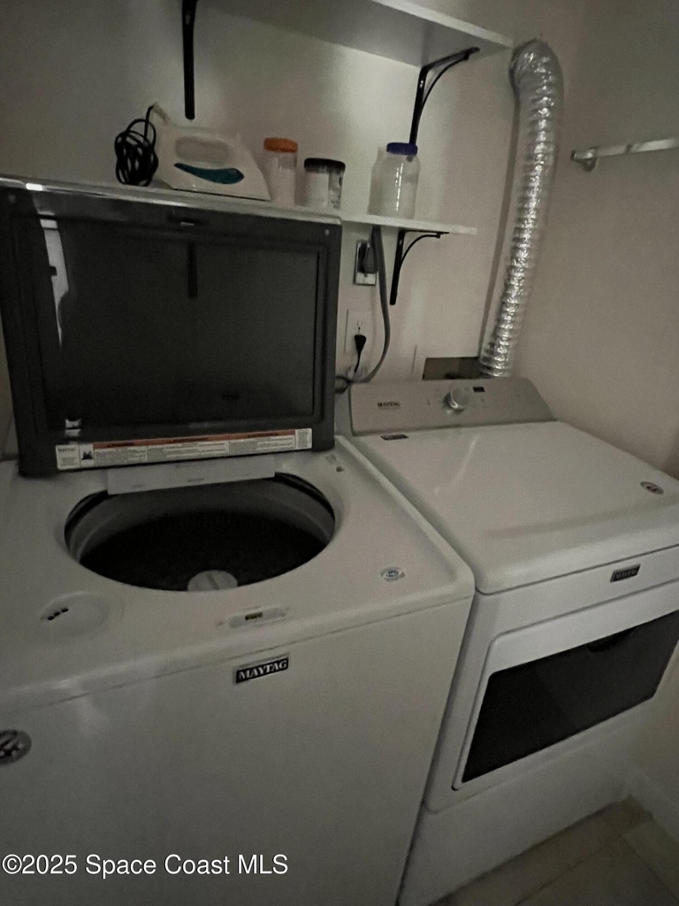 243 Seaport Boulevard - Photo 8
