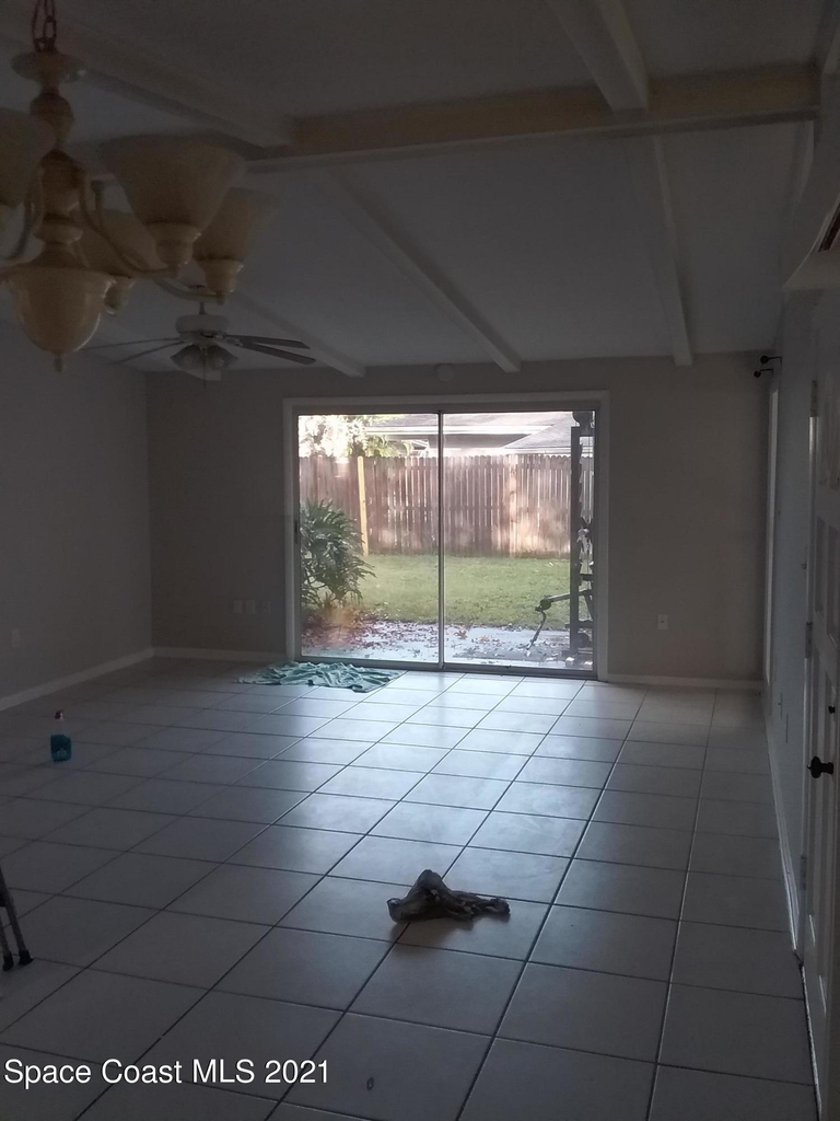 1024 George Avenue - Photo 5