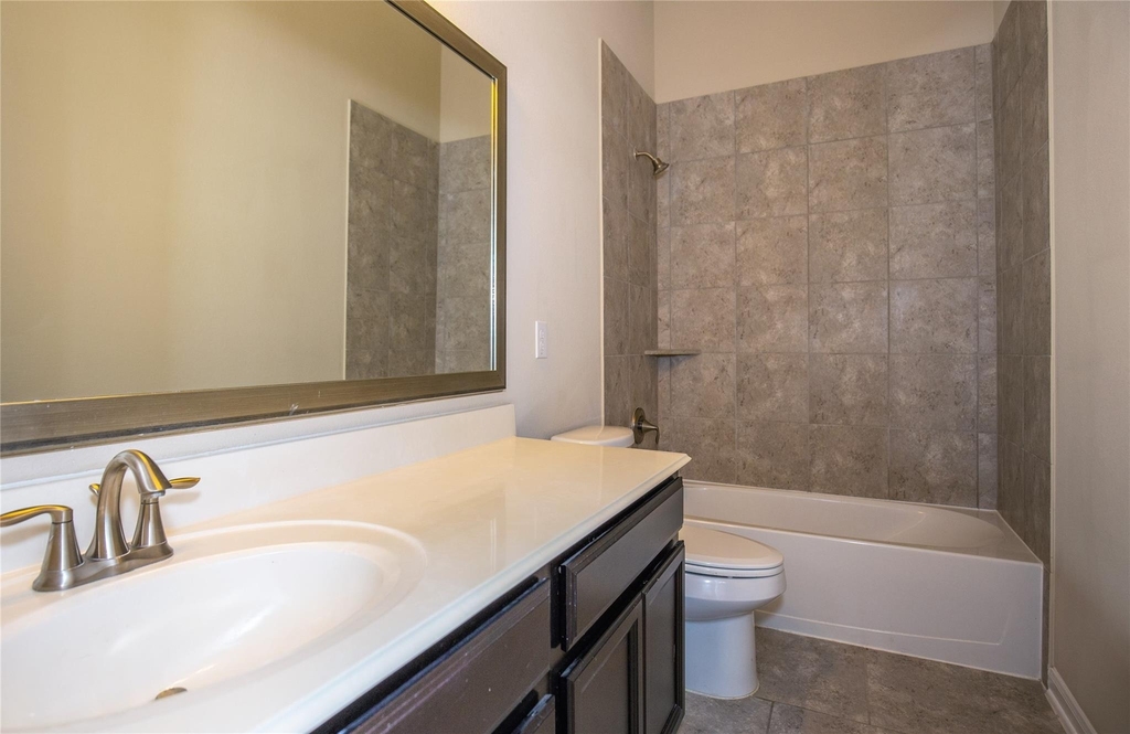 311 Lockridge Hill Ln - Photo 26