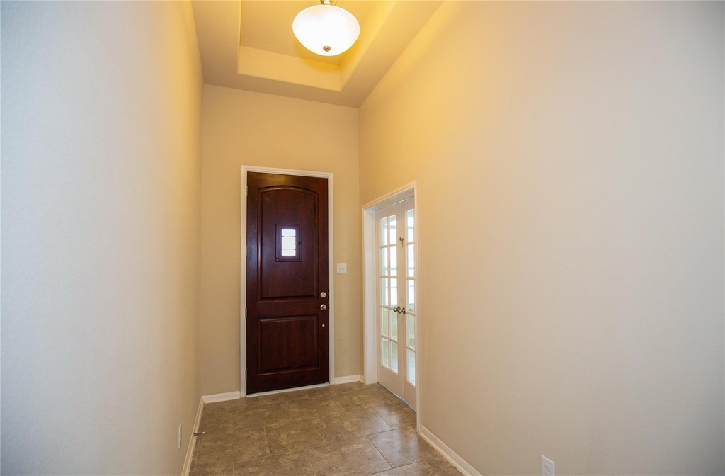 311 Lockridge Hill Ln - Photo 14