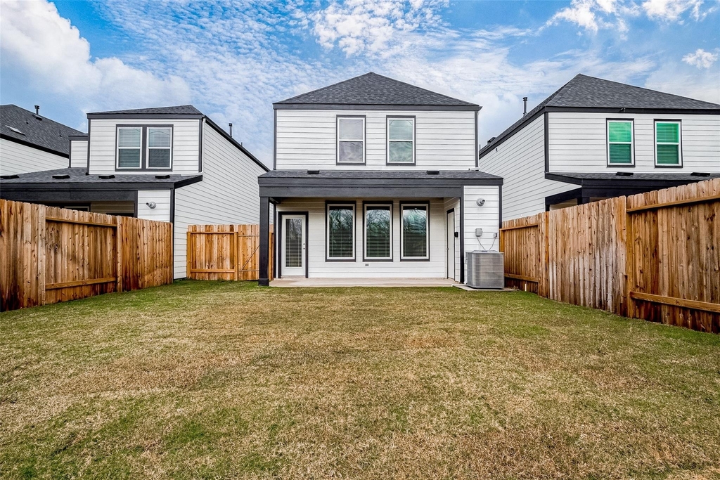 3204 Crown Gate Drive - Photo 33