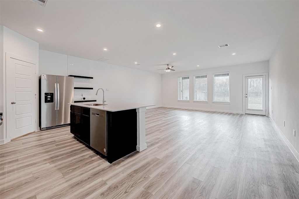 3204 Crown Gate Drive - Photo 7