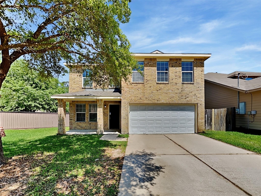 2203 Shady Birch Drive - Photo 0