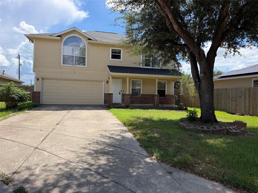 2615 Meiko Drive - Photo 0
