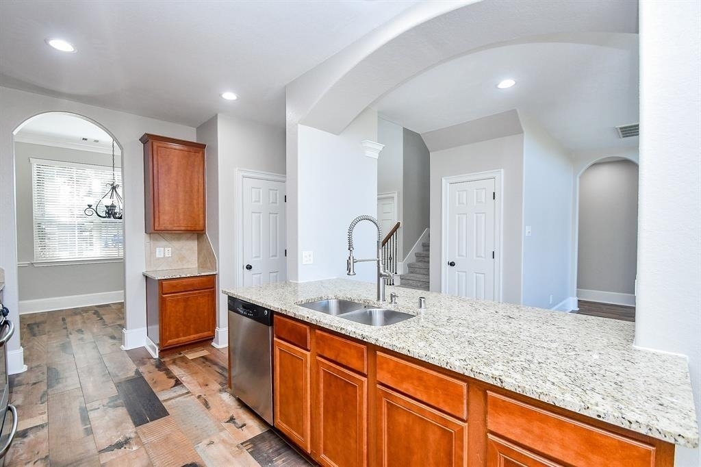 11014 Heartland Grove Drive - Photo 15