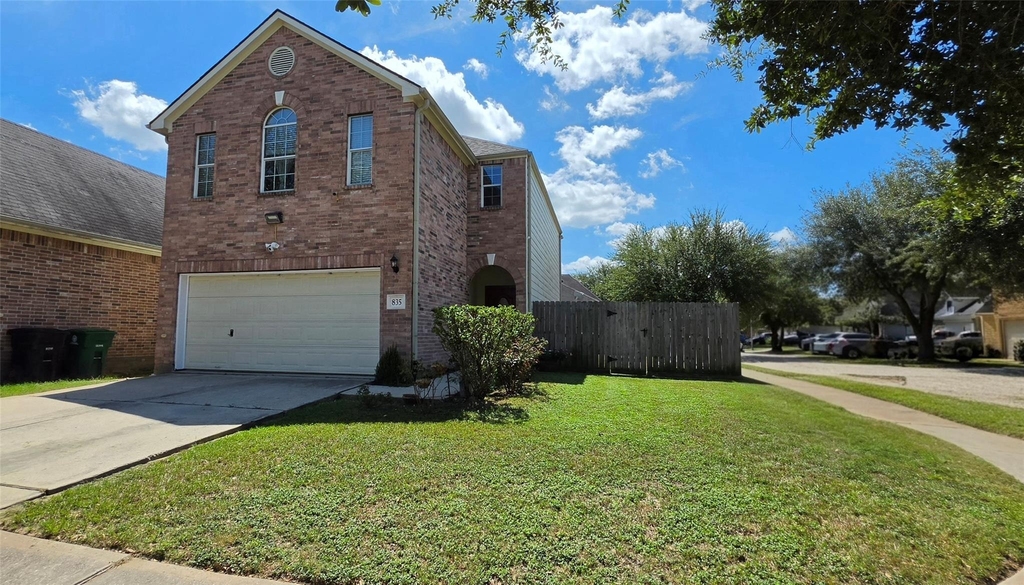 835 Forest Thicket Lane - Photo 0