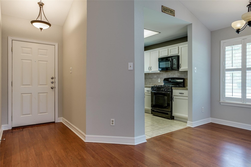 2711 Grants Lake Boulevard - Photo 7