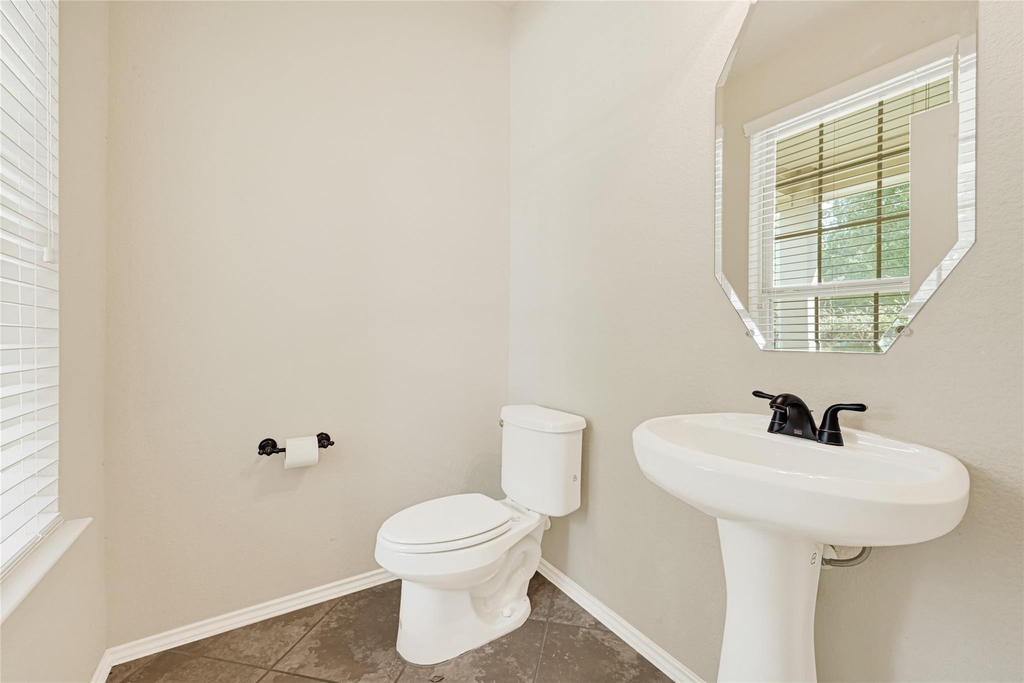 16626 Lake Prince Lane - Photo 11