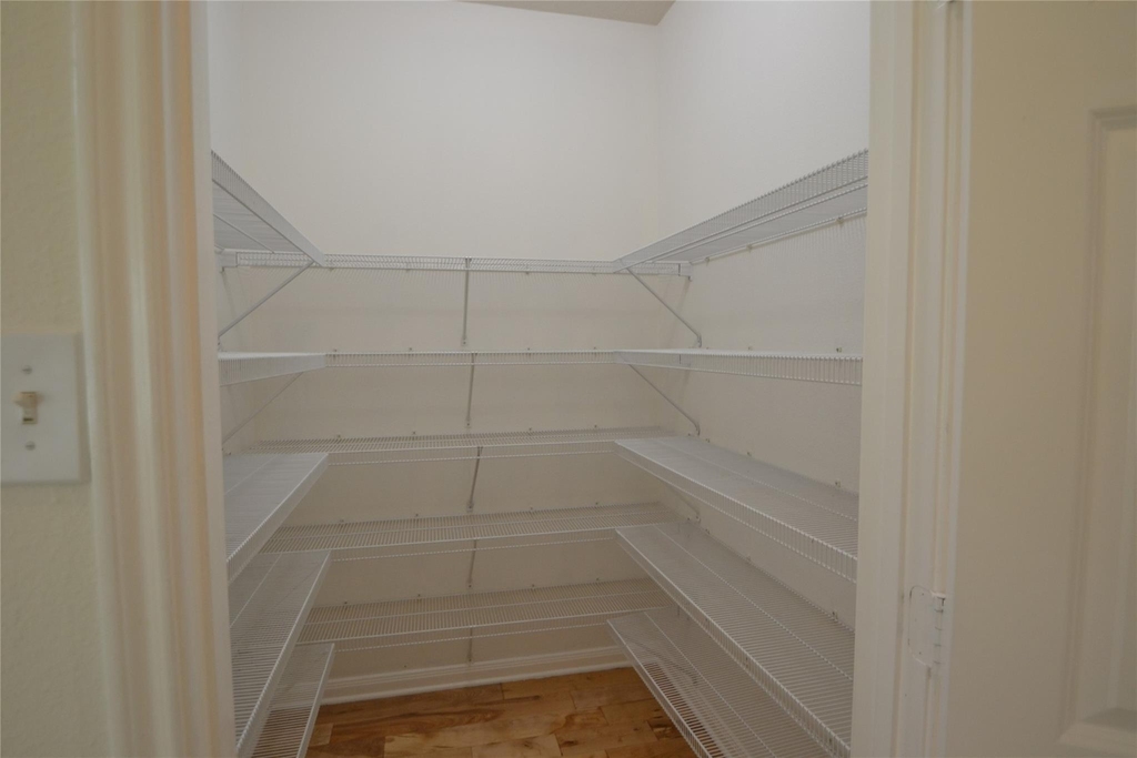 2110 Banfield Court - Photo 18