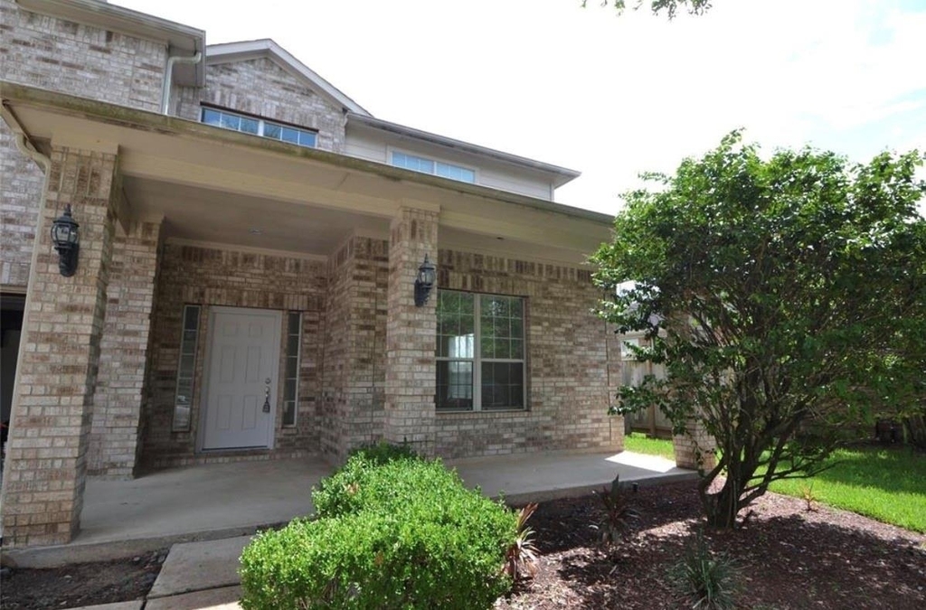 2110 Banfield Court - Photo 41