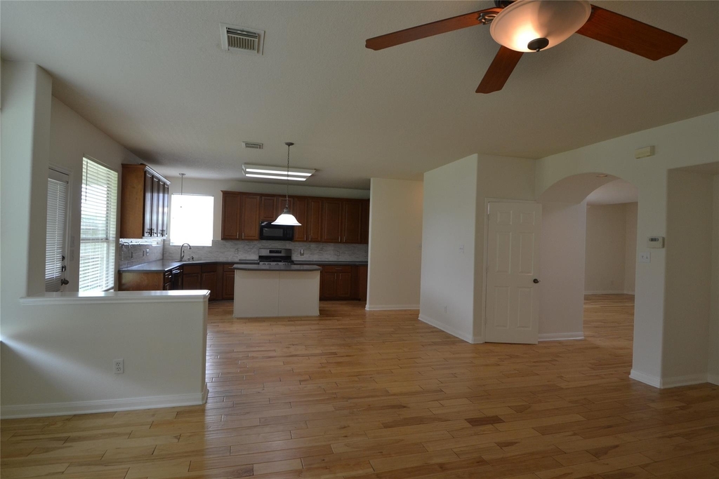 2110 Banfield Court - Photo 23