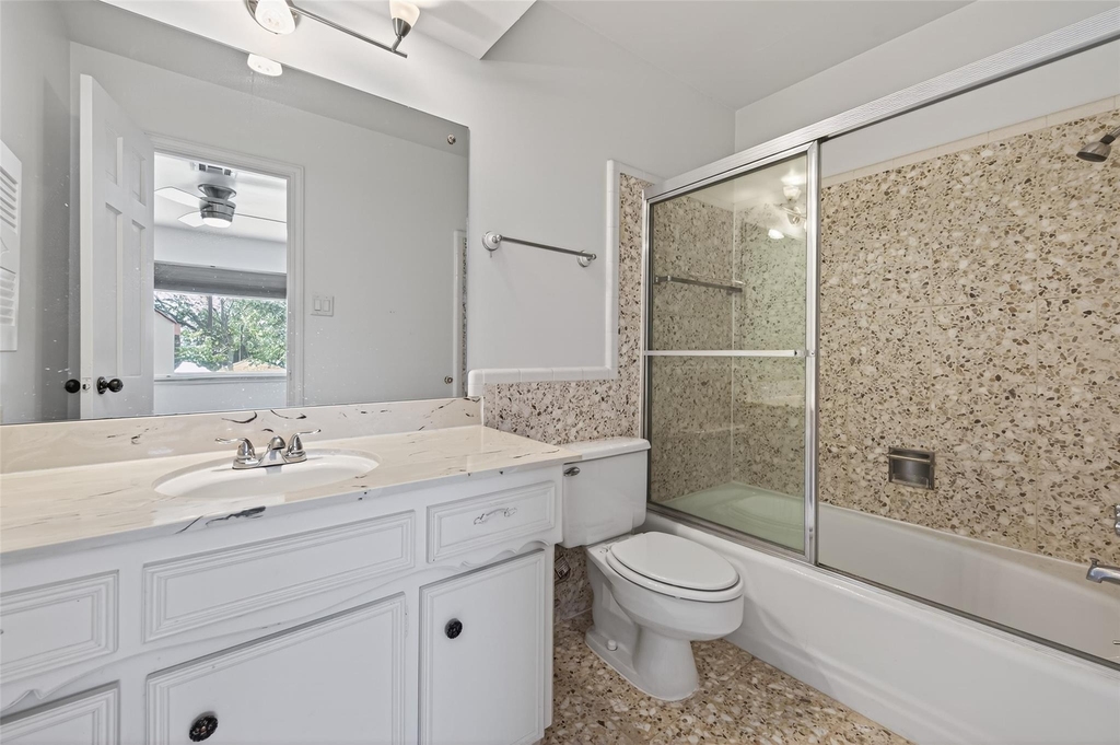 5530 Holly Street - Photo 21