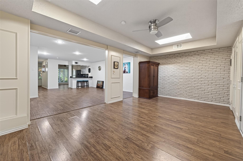 5530 Holly Street - Photo 16