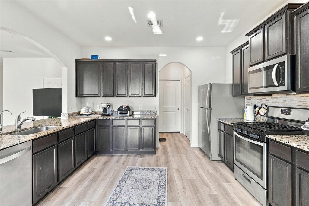 20918 Capulin Lakes Drive - Photo 14