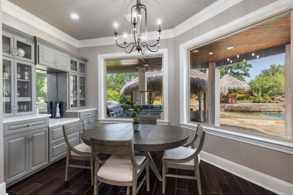7930 Spring Village Drive - Photo 9