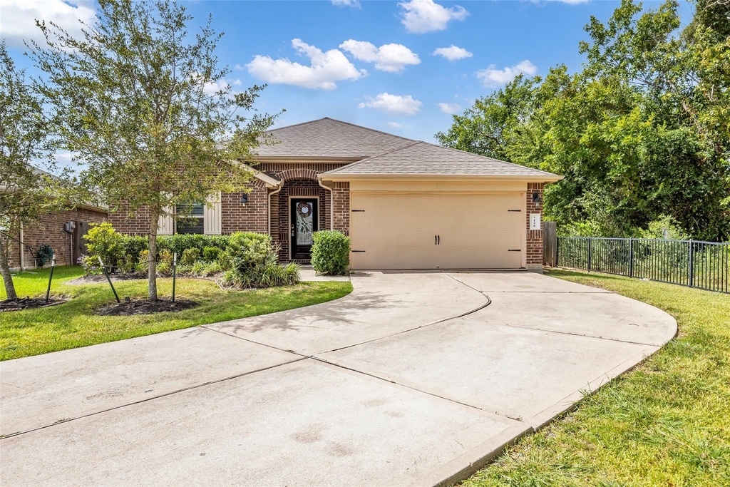 7126 Aliaga Creek Court - Photo 0