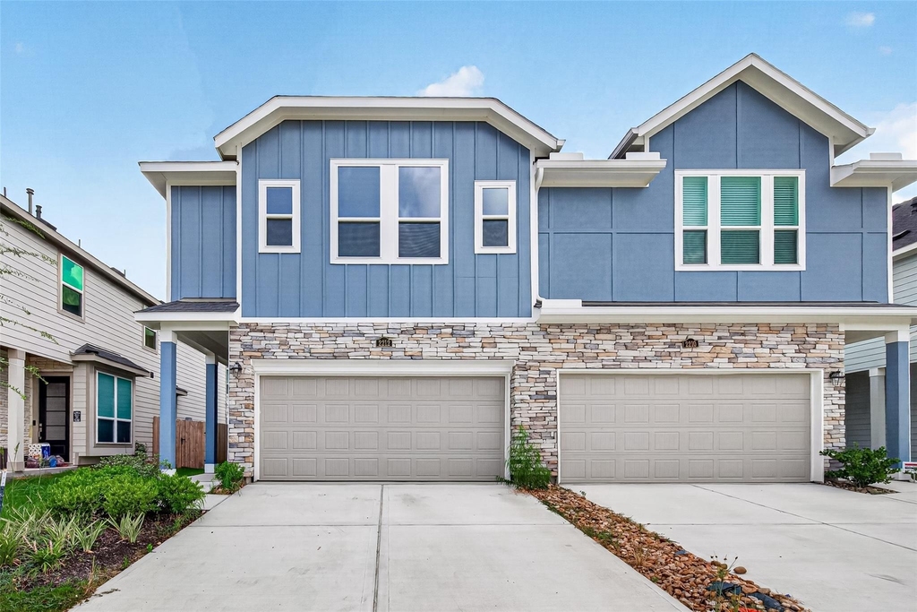 2212 Via Vicky Road - Photo 1