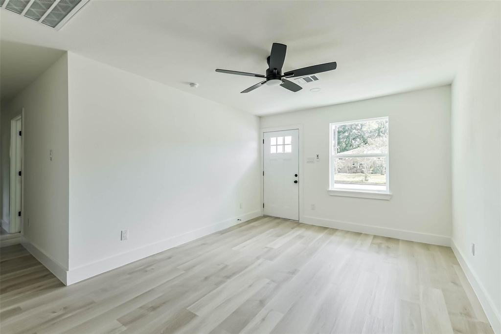 4110 Trail Lake Drive - Photo 5