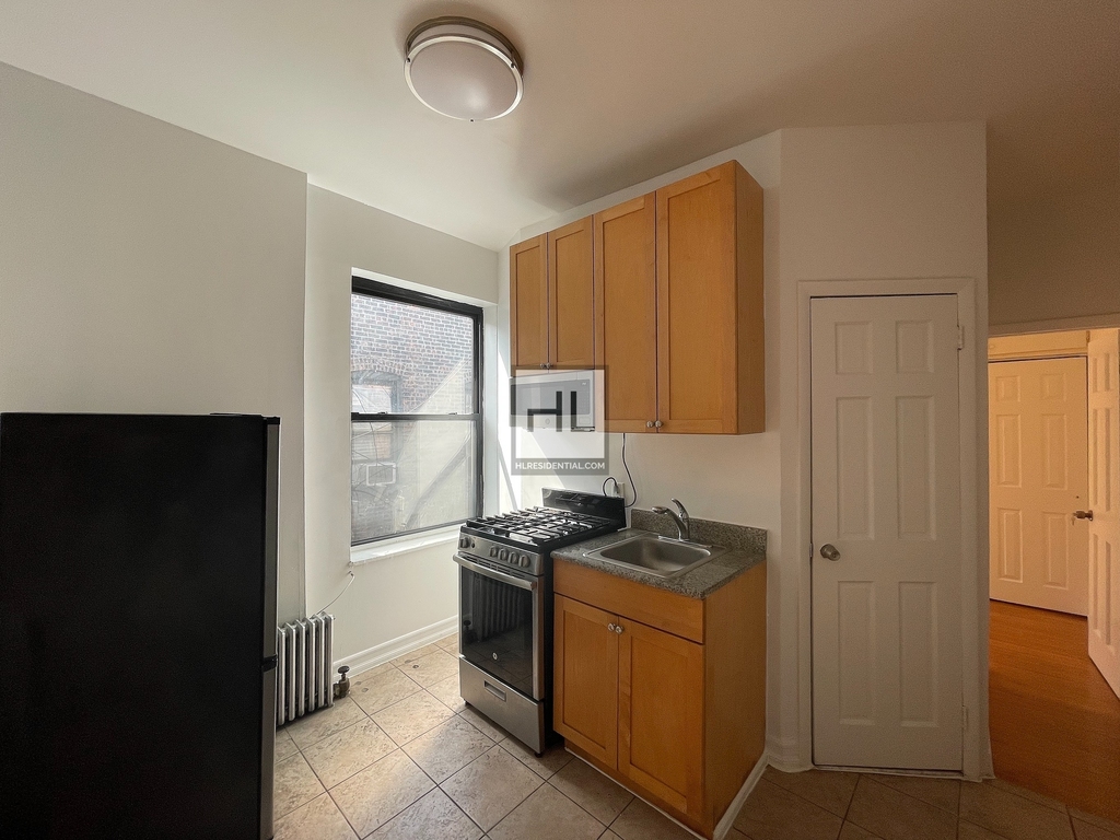 East 13th Street - Photo 0