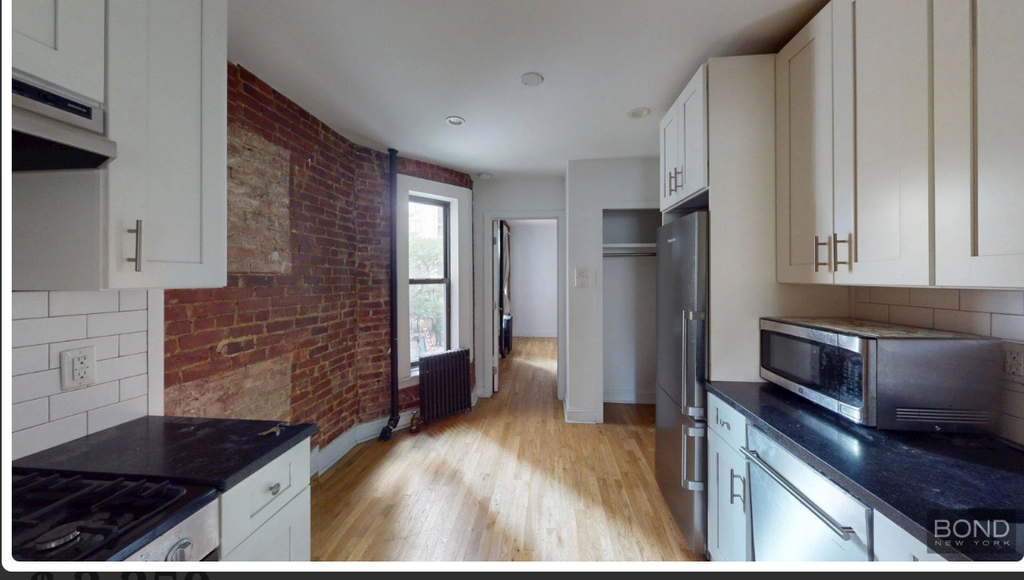 East 73rd Street - Photo 0