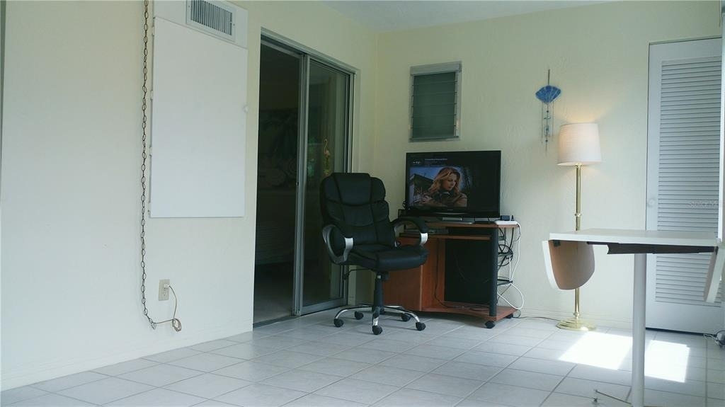 2461 Canadian Way - Photo 37
