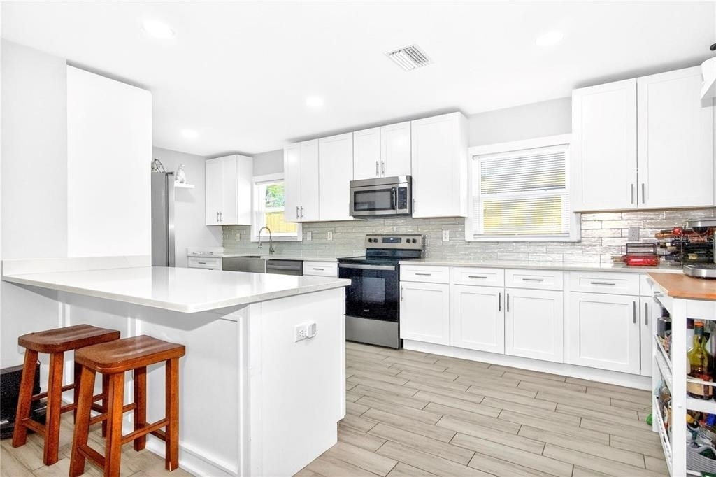 3608 W Carmen Street - Photo 9