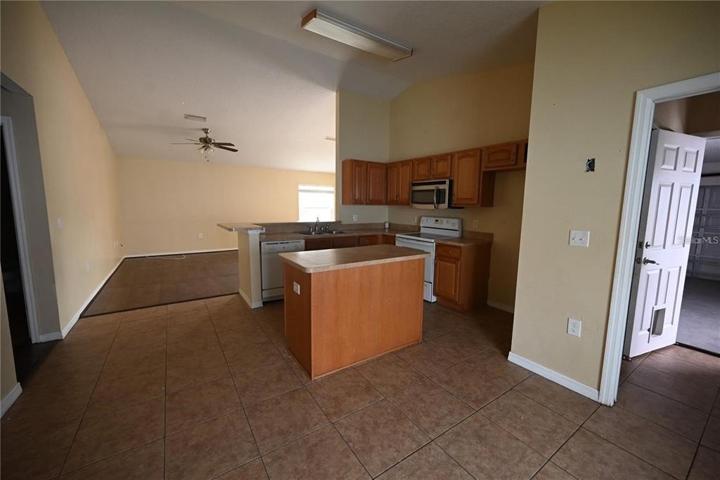 5302 School Road - Photo 3