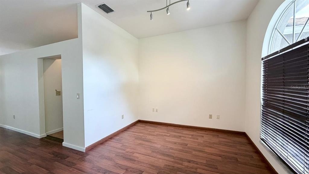 9639 Fox Hearst Road - Photo 3