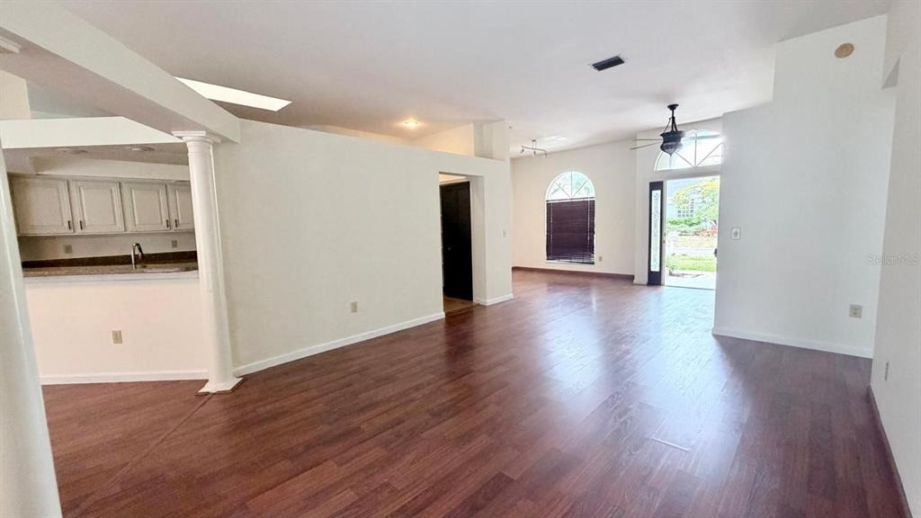 9639 Fox Hearst Road - Photo 5