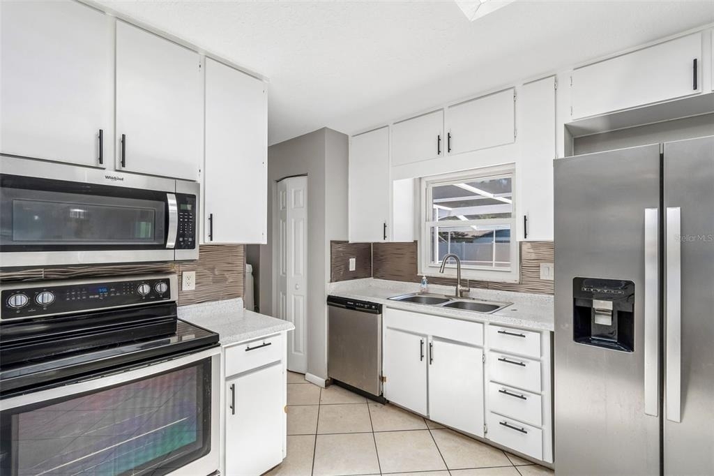 7111 Gateway Court - Photo 21